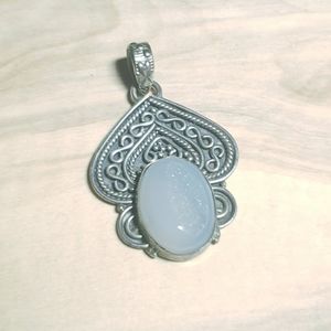 Sterling silver 925 and druzy pendant